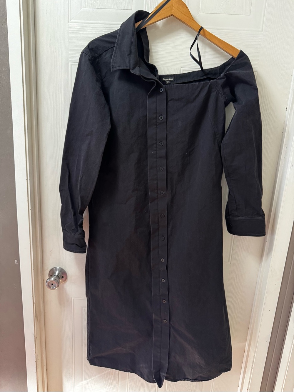 Steven Alan Black Off-Shoulder Button-Front Long Sleeve Dress